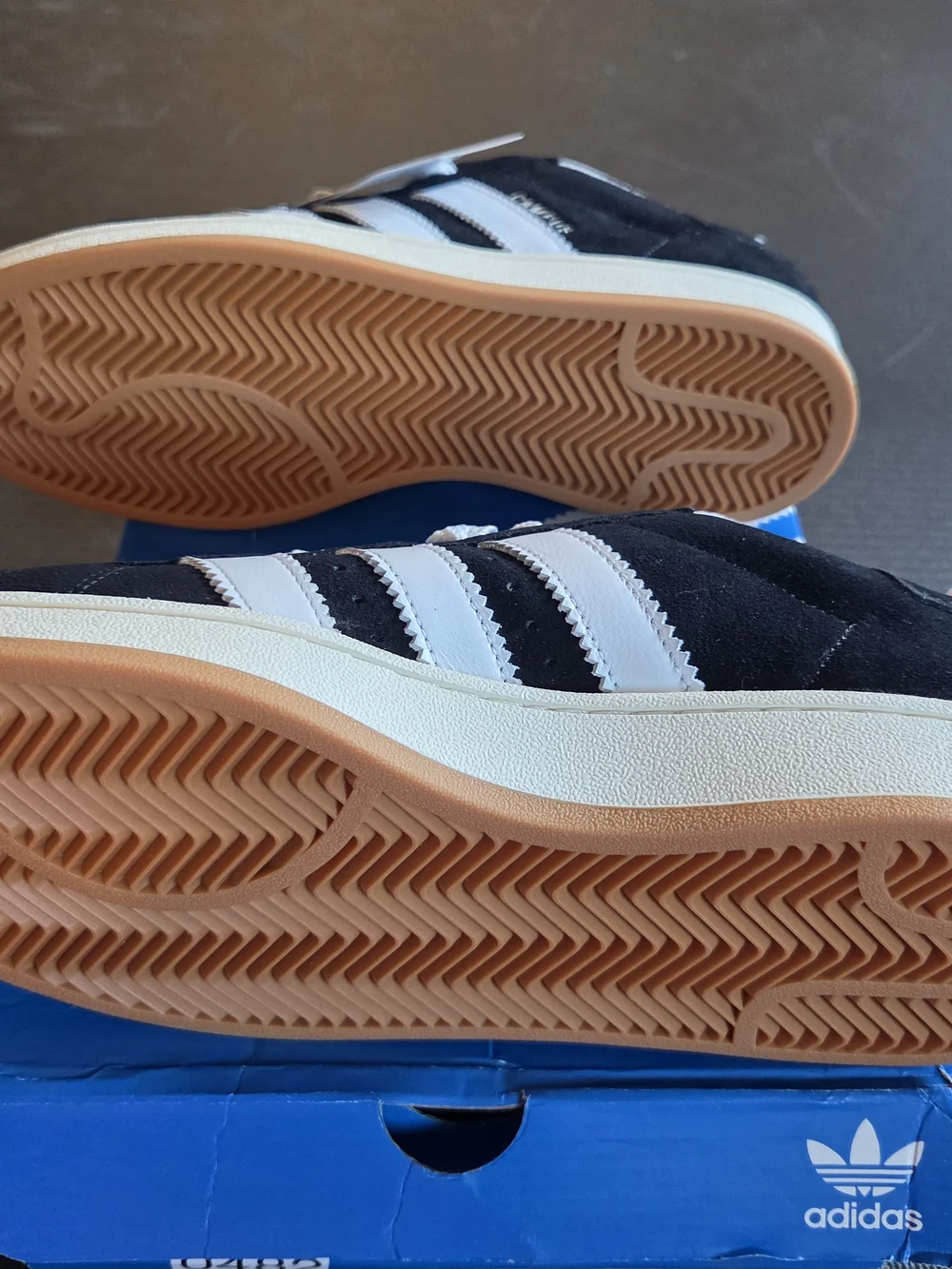 NWT adidas Black and White Campus Suede Sneakers